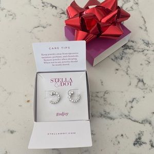 Stella & Dot Huggie earrings